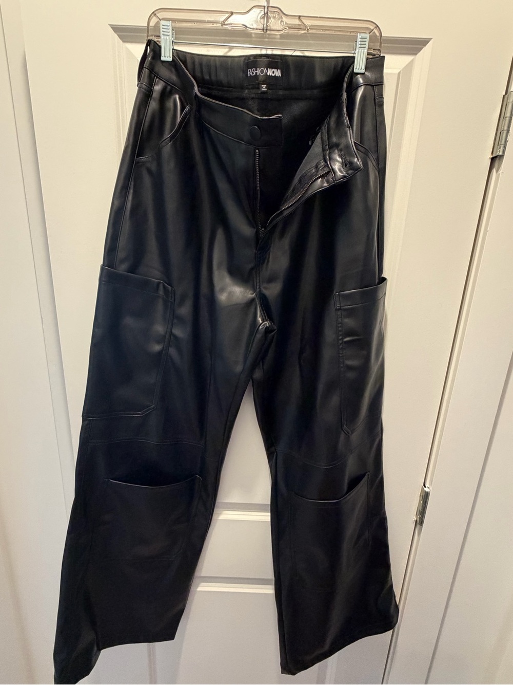 Fashion Nova women’s Black Faux Leather Cargo Pants